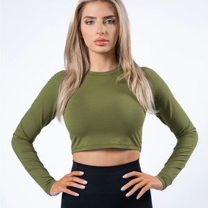 NWT ALPHALETE EVO LONG SLEEVE CROP TOP moss green colour